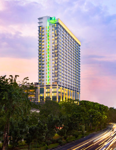 Exterior - Holiday Inn & Suite Jakarta Gajah Mada
